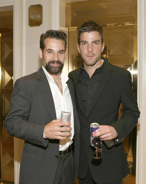 Adrian Pasdar Zachary Quinto Dentro Lucky Club Gift Lounge Para — Foto de Stock