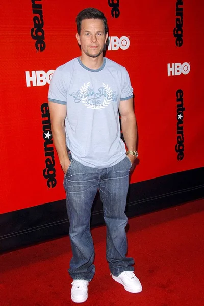 Mark Wahlberg Pada Saat Kedatangan Untuk Entourage Season Four Hbo — Stok Foto