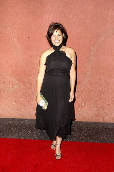 America Ferrera Arrivals Hot Hollywood Aids Healthcare Foundation Out Closet — Stock Photo, Image