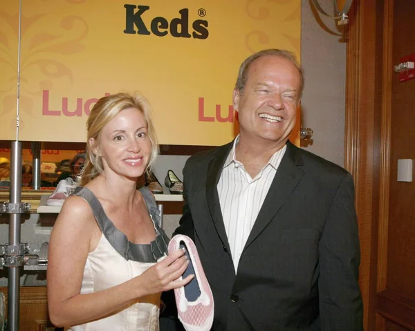 Camille Donatacci Kelsey Grammer Lucky Club Gift Lounge 2007 2008 — Stock Photo, Image