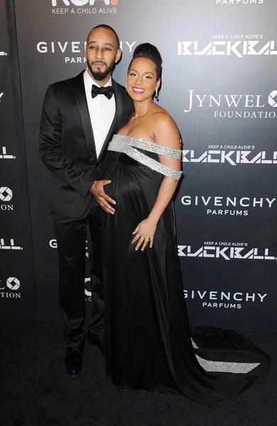 Swizz Beatz Alicia Keys Wearing Givenchy Couture Arrivals Keep Child — Stock Photo, Image