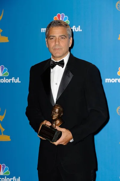 George Clooney Con Esmoquin Giorgio Armani Sala Prensa Academia Artes — Foto de Stock