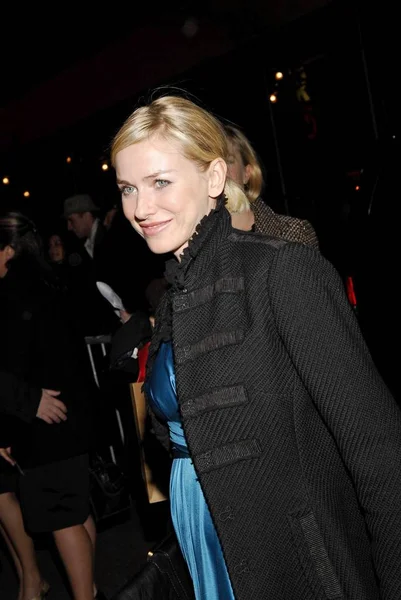 Naomi Watts Las Llegadas Para Talk Radio Opening Night Broadway — Foto de Stock