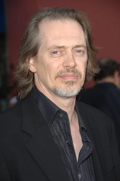 Steve Buscemi Chegadas Para Premiere Now Pronounce You Chuck Larry Imagens Royalty-Free