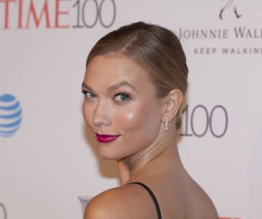 Zaman 100 Gala Yemeği 2016 için gelen karlie Kloss, Lincoln Center Frederick P. Rose Hall Jazz, New York, Ny Nisan 26, 2016. Fotoğraf: Lev Radin /Everett Collection