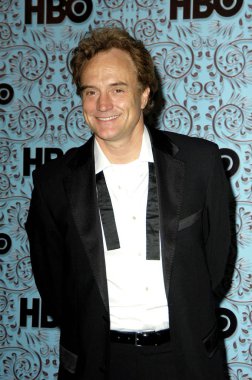 Bradley Whitford HBO Post-Emmy Party, Pacific Tasarım Merkezi, Los Angeles, CA, Pazar, 18 Eylül 2005 için gelenler. Fotoğraf: Michael Germana/Everett Collection