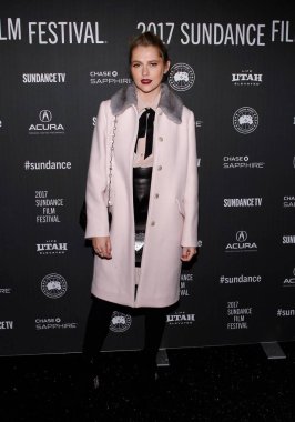 Teresa Palmer, Berlin sendromu prömiyeri için Sundance Film Festivali 2017, Marc-Park City Municipal Athletic & Recreation Center, Park City, UT Ocak 20, 2017. Fotoğraf: James Atoa/Everett Collection