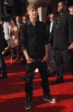 Justin Bieber için gelenler 2011 Espy Ödülleri - Arrivals, L.A. Live Nokia Tiyatrosu, Los Angeles, Ca Temmuz 13, 2011. Fotoğraf: Elizabeth Goodenough / Everett Koleksiyonu