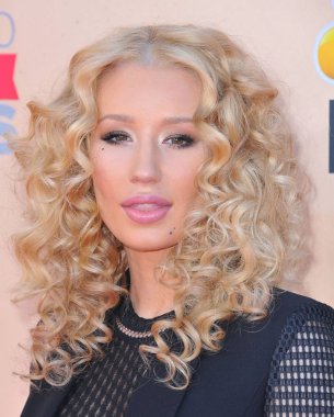 Iggy Azalea 2015 iHeartRadio Müzik Ödülleri, Shrine Auditorium ve Expo Hall, Los Angeles, CA Mart 29, 2015 için gelenler de. Fotoğraf: Dee Cercone/Everett Collection