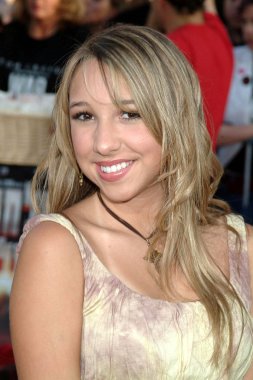 Dünyalar Prömiyeri Savaşı için gelenler Ashley Edner, Grauman Çin Tiyatrosu, Los Angeles, Ca, Haziran 27, 2005. Fotoğraf: Tony Gonzalez / Everett Koleksiyonu