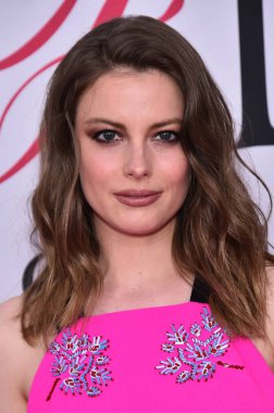 Gillian Jacobs için gelenler 2016 CFDA moda Ödülleri, Hammerstein Ballroom içinde Manhattan Center, New York, NY Haziran 6, 2016. Fotoğraf: Steven Ferdman/Everett Collection