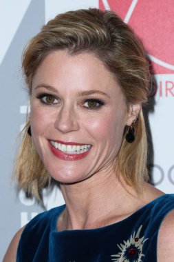 Julie Bowen gelen gelen 19 yıllık sanat müdürleri Guild Excellence üretim Tasarım Ödülleri (ADG), The Beverly Hilton Hotel, Beverly Hills, CA Ocak 31, 2015. Fotoğraf: Xavier Collin/Everett koleksiyonu