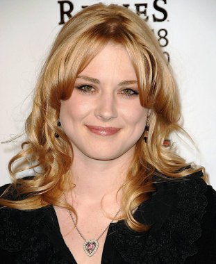Alexandra Breckenridge Fx Network's Riches Sezon 2 Premiere, Pasifik Tasarım Merkezi, Los Angeles, Ca, Mart 16, 2008 tarama için gelenler. Fotoğraf: David Longendyke / Everett Koleksiyonu