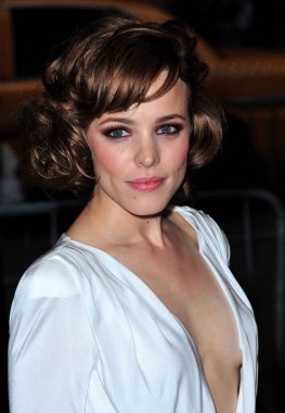 Rachel Mcadams Zaman Yolcusu Karısı Premiere için gelenler, Ziegfeld Tiyatrosu, New York, Ny Ağustos 12, 2009. Fotoğraf: Gregorio T. Binuya / Everett Koleksiyonu