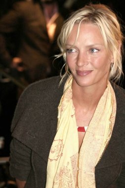 Uma Thurman Bloom Dünya Prömiyeri için gelenler 32 Yıllık Toronto Internati, Varsity 8 Tiyatrosu, Toronto, Kanada, On, Eylül 08, 2007. Fotoğraf: Myra /Everett Collection