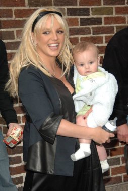 Britney Spears, Sean Preston at departures for The Late Show with David Letterman, The Ed Sullivan Theater, New York, NY, May 09, 2006. Photo by: William D. Bird/Everett Collection