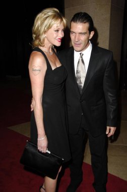 Melanie Griffith, Antonio Banderas 21 Yıllık Imagen Ödülleri için gelenler - Gelenler, Beverly Hilton Hotel, Los Angeles, Ca, Ağustos 18, 2006. Fotoğraf: Michael Germana / Everett Koleksiyonu