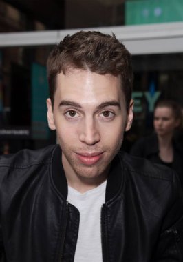 Ürdün Gavaris dışarı ve hakkında Celebrity candids için-Tue,, New York, NY Haziran 6, 2017. Fotoğraf: Derek Storm/Everett Collection