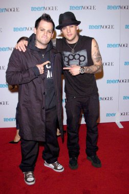 Joel Madden, Benji Teen Vogue Genç Hollywood Issue Party için gelenler, Hollywood Roosevelt Hotel, Los Angeles, Ca, Eylül 20, 2005. Fotoğraf: David Longendyke / Everett Koleksiyonu