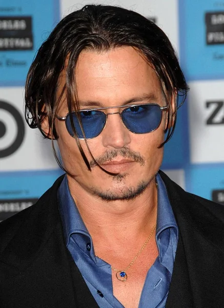 Johnny Depp Při Příjezdu 2009 Los Angeles Filmový Festival Premiéra — Stock fotografie