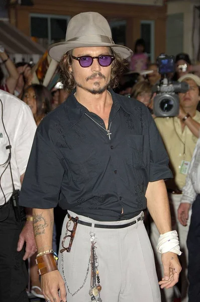 Johnny Depp Arrivals Pirates Caribbean Dead Mans Chest Premiere Disneyland — Stock Photo, Image