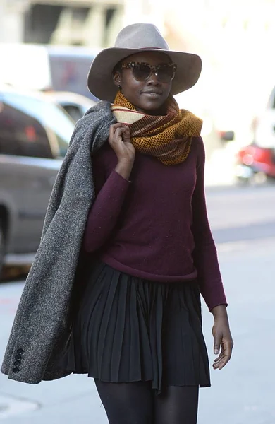 Lupita Nyong Unterwegs Für Lupita Nyong Kommt Eclipsed Dem Öffentlichen — Stockfoto