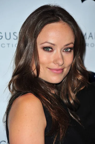 Olivia Wilde Fix Premiere için gelenler, Tribeca Grand Hotel, New York, Ny Kasım 14, 2009. Fotoğraf: Gregorio T. Binuya / Everett Koleksiyonu