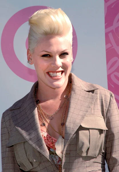 Pink Conferencia Prensa Para Target Random Acts Kindness Breast Cancer — Foto de Stock