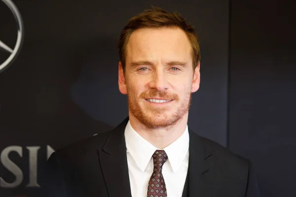 Michael Fassbender Przy Przylotach Assassin Creed Premiere Amc Empire New — Zdjęcie stockowe