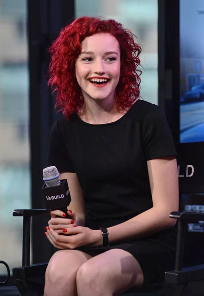 Julia Garner Atendimento Para Aol Build Speaker Series Grandma Cast — Fotografia de Stock