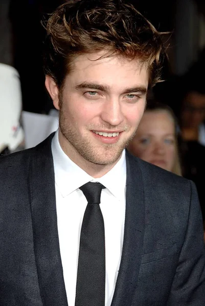 Robert Pattinson Chegadas Para Twilight Saga New Moon Premiere Mann — Fotografia de Stock