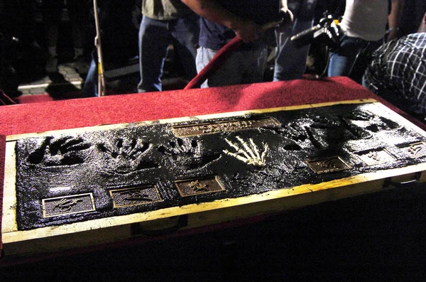 Eiserne Jungfrau Bei Der Einweihungszeremonie Für Den Hollywood Rockwalk Induktion — Stockfoto