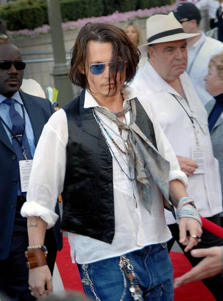 Johnny Depp Aux Arrivées Pour Pirates Caribbean Worlds End Premiere — Photo