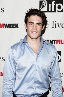 Micah Alberti Ifp Bağımsız Film Haftası Nine Lives Premiere için gelenler, Clearview Beekman Tiyatrosu, New York, Ny, Eylül 19, 2005. Fotoğraf: Mat Szwajkos/Everett Collection