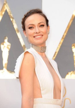 Olivia Wilde (Neil Lane Choker giyen) 88Th Akademi Ödülleri Oscars 2016-gelenler 1, Hollywood ve Highland Center, Los Angeles, CA Şubat 28, 2016 de Dolby Theatre için gelen gelenler. Fotoğraf: Elizabeth Goodenough/Everett Collection
