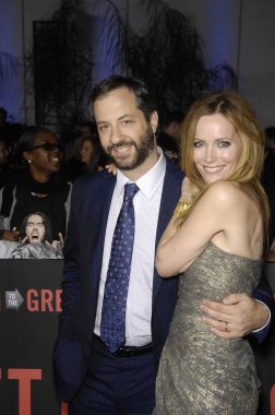 Judd Apatow, Leslie Mann Yunan Prömiyeri onu alın için gelenler, Yunan Tiyatrosu, Los Angeles, Ca Mayıs 25, 2010. Fotoğraf: Michael Germana / Everett Koleksiyonu