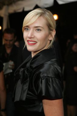 Kate Winslet tüm King ' 'S men Gala Premiere-Toronto Uluslararası Film Festivali, Roy Thomson Hall, Toronto, Kanada, on, Eylül 10, 2006 için gelen gelenler. Fotoğraf: Malcolm Taylor/Everett Collection