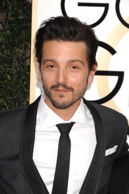 Diego Luna 74 Yıllık Altın Küre Ödülleri için gelenler 2017 - Gelenler 2, Beverly Hilton Hotel, Beverly Hills, Ca Ocak 8, 2017. Fotoğraf: Adrian Newton / Everett Koleksiyonu