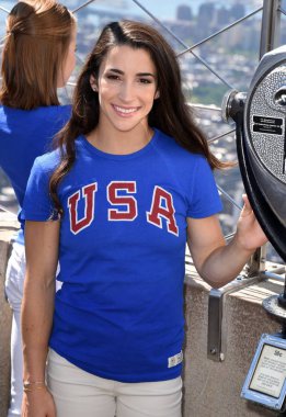 Aly Raisman Final Five ABD Bayanlar Jimnastik Olimpiyat Takımı için bir kamu görünüm de Empire State Building Ziyaretleri, Empire State Binası, New York, Ny Ağustos 23, 2016. Fotoğraf: Derek Storm / Everett Koleksiyonu