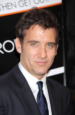 Clive Owen Duplicity Premiere için gelenler, Clearview Cinema's Ziegfeld Tiyatrosu, New York, Ny Mart 16, 2009. Fotoğraf: Kristin Callahan / Everett Koleksiyonu