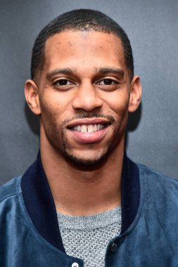 Victor Cruz Mike ve Mad Dog Reunion show, radyo City müzik salonu, New York, NY Mart 30, 2016 için katılım. Fotoğraf: Steven Ferdman/Everett Collection