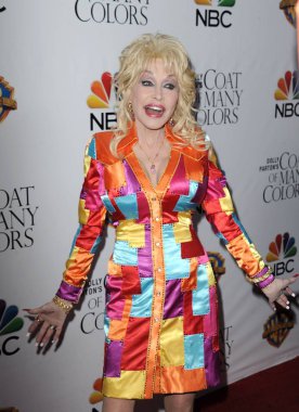 Dolly Parton, Dolly Parton'ın Coat Of Many Colors Prömiyeri için gelen ler, The Egyptian Theatre, Los Angeles, Ca Aralık 2, 2015. Fotoğraf: Dee Cercone /Everett Collection