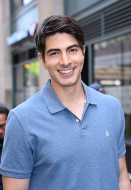 Brandon Routh AOL kurmak dışarı ve hakkında Celebrity candids için-Wed, New York, NY Mayıs 18, 2016. Fotoğraf: Derek Storm/Everett Collection