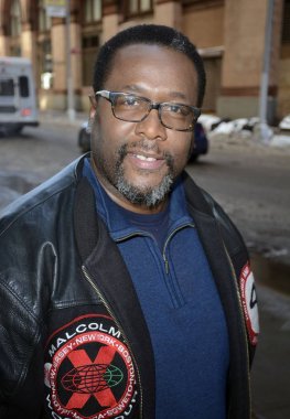 Wendell Pierce dışarı ve hakkında Celebrity candids için-Fri, New York, NY Mart 6, 2015. Fotoğraf: Derek Storm/Everett Collection