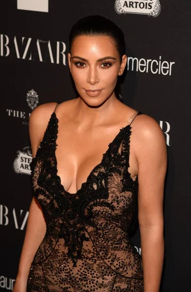 Kim Kardashian Wearing Givenchy Couture Dress Arrivals Harper Bazaar Celebrates — Stock Photo, Image