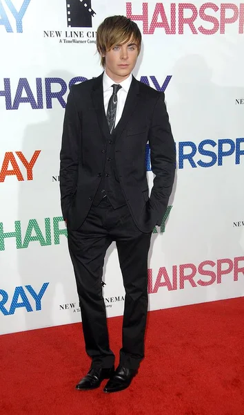 Zac Efron Aux Arrivées Pour Première New York Hairspray Ziegfeld — Photo