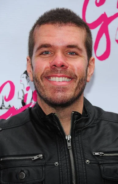 Perez Hilton Aux Arrivées Pour Gigi Musical Opening Night Revival — Photo