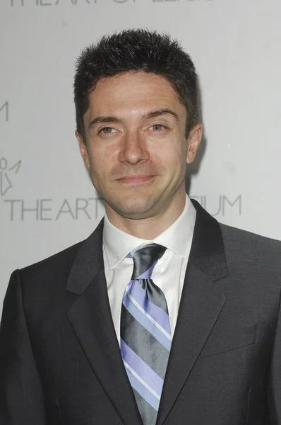 Topher Grace Arrivals Art Elysium Heaven Gala Hangar Santa Monica — Foto de Stock