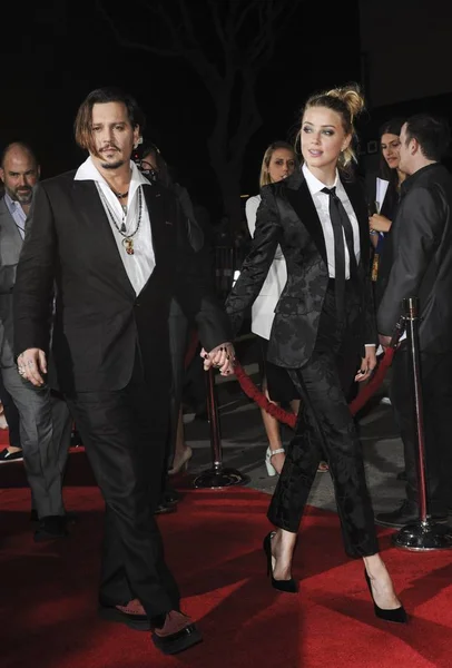 Johnny Depp Amber Escuchó Las Llegadas Para Danish Girl Premiere — Foto de Stock