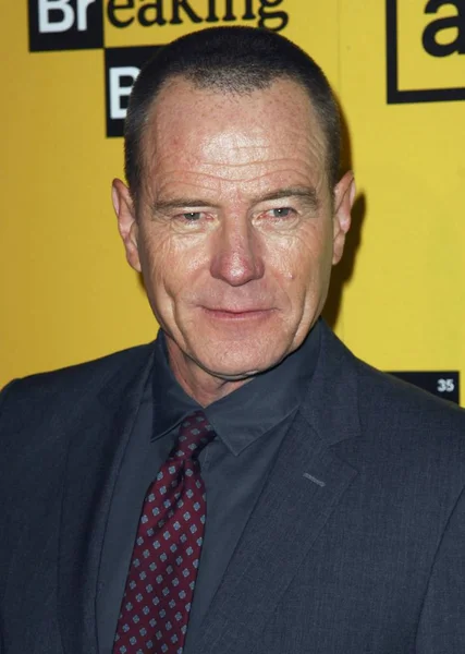 Bryan Cranston Vid Ankomst För Att Bryta Dåliga Säsong Fyra — Stockfoto